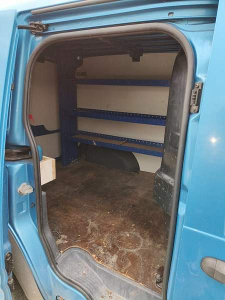 Ford Transit Connect Pedersöre - изображение 7