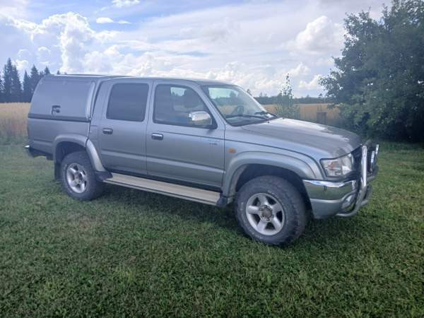 Toyota Hilux Kitee - изображение 3