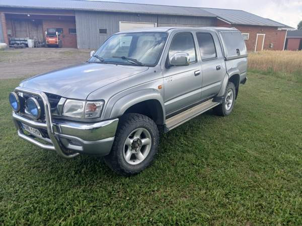 Toyota Hilux Kitee - изображение 8