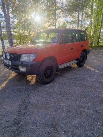 Toyota Land Cruiser Joensuu - valokuva 2