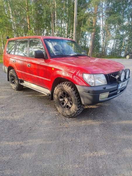 Toyota Land Cruiser Йоэнсуу - изображение 1