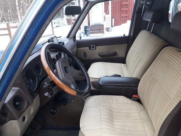 Toyota Land Cruiser Лон-ле-Сонье - изображение 2