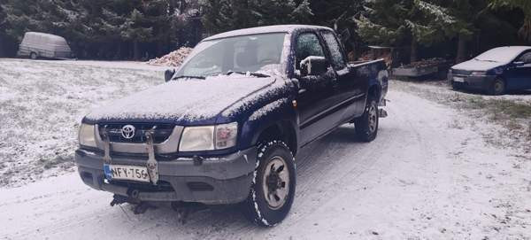 Toyota Hilux Varkaus - valokuva 1