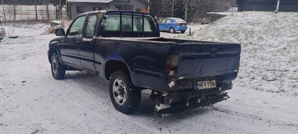 Toyota Hilux Varkaus - valokuva 5