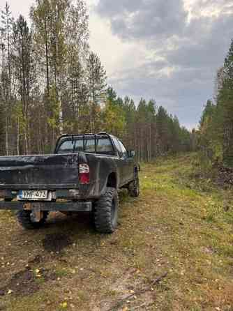 Toyota Hilux Каяни