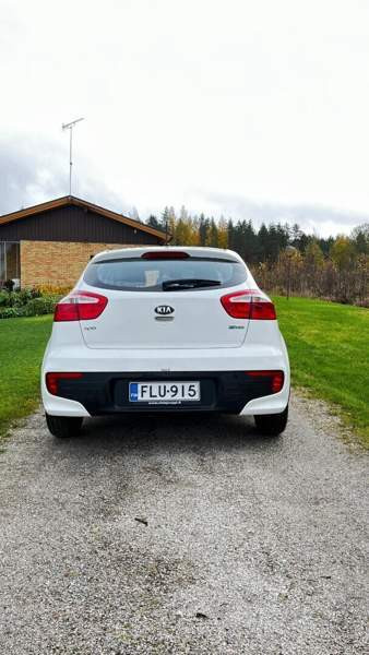 Kia Rio Vantaa - valokuva 5