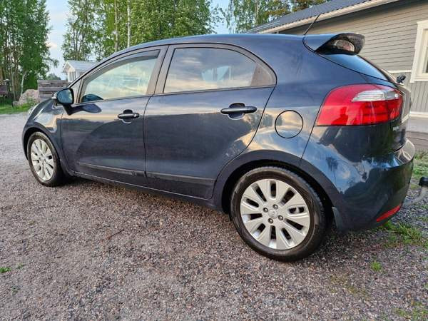 Kia Rio Порвоо - изображение 4