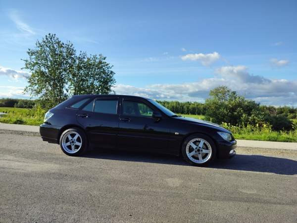 Lexus IS Таксимо - изображение 4