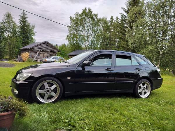 Lexus IS Таксимо - изображение 1