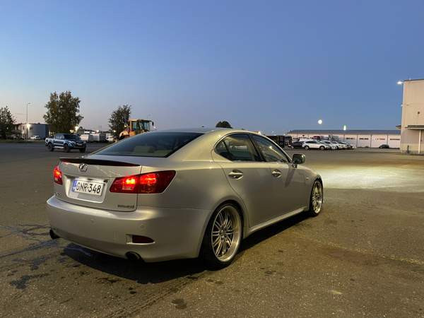 Lexus IS Сейняйоки - изображение 4