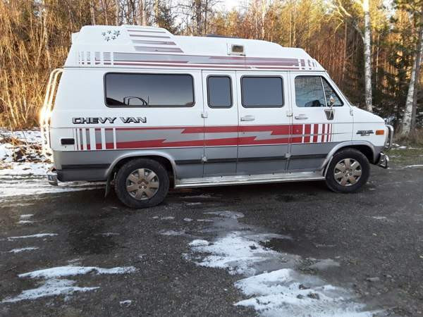 Chevrolet Chevy Van Tornio – foto 3