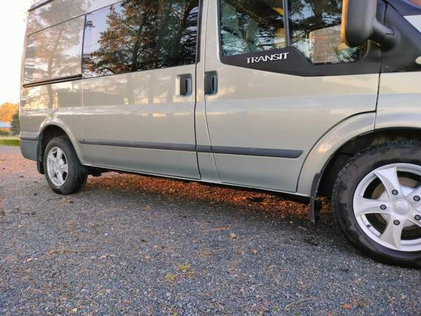 Ford Transit Pertteli - valokuva 6