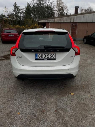 Volvo V60 Uusikaupunki - valokuva 2