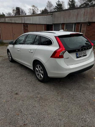 Volvo V60 Uusikaupunki - valokuva 1