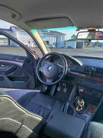 BMW 528 Турткуль