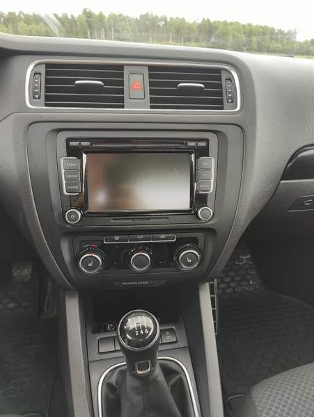 Volkswagen Jetta Alahärmä - изображение 8