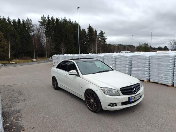 Mercedes-Benz C Glebychevo - photo 1