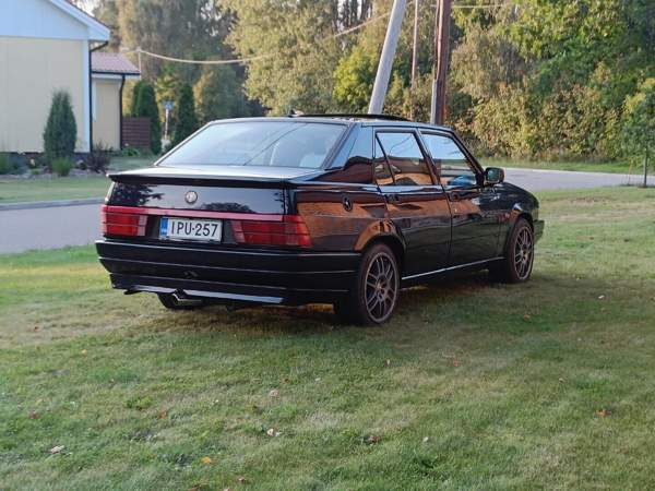 Alfa Romeo 75 Хамина - изображение 4