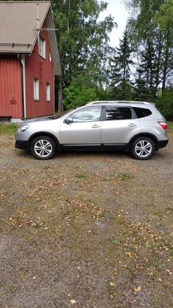 Nissan Qashqai+2 Kerava - valokuva 2