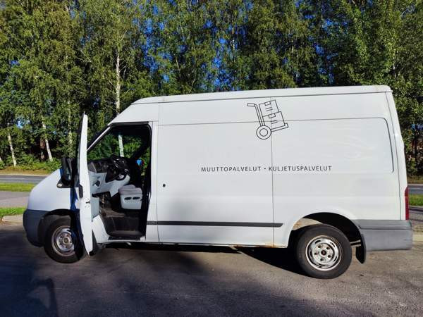 Ford Transit Helsinki - valokuva 1