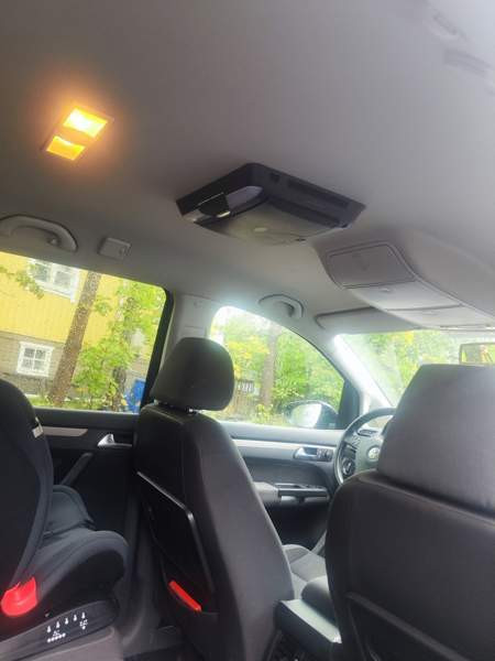 Volkswagen Touran Turtkul - valokuva 3