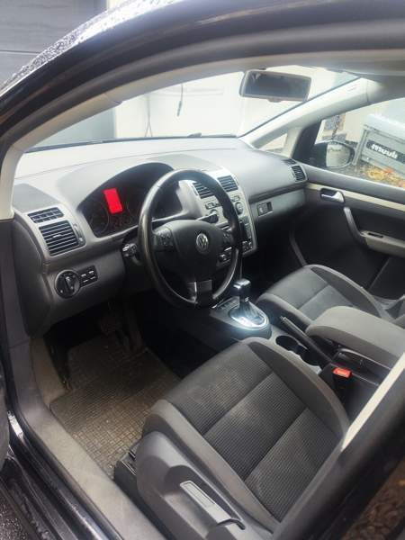 Volkswagen Touran Turtkul - valokuva 8