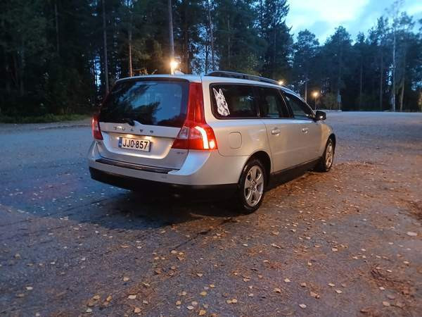 Volvo V70 Vaasa - valokuva 7