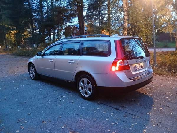 Volvo V70 Vaasa - valokuva 8