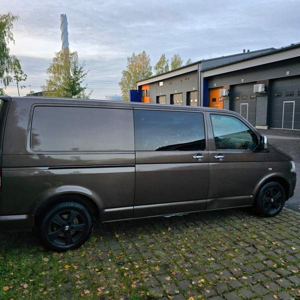 Volkswagen Transporter Vantaa - valokuva 7