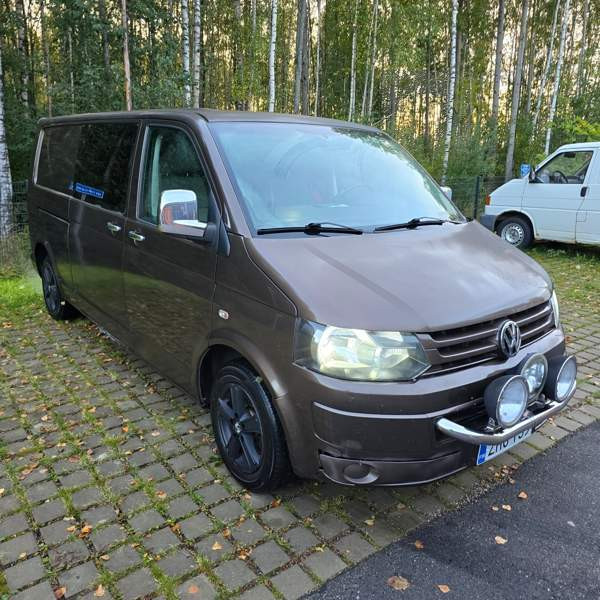 Volkswagen Transporter Vantaa - valokuva 8