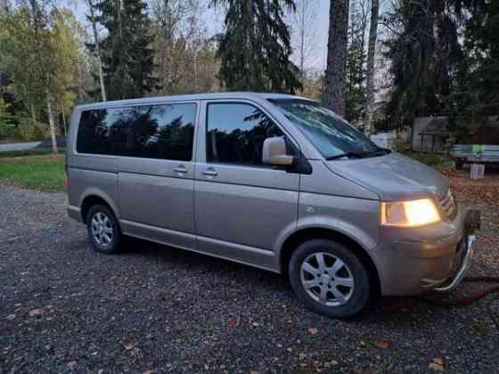 Volkswagen Caravelle Pöytyä