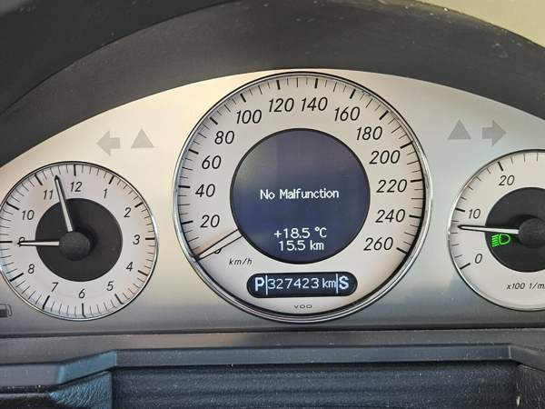 Mercedes-Benz E Helsinki - photo 4