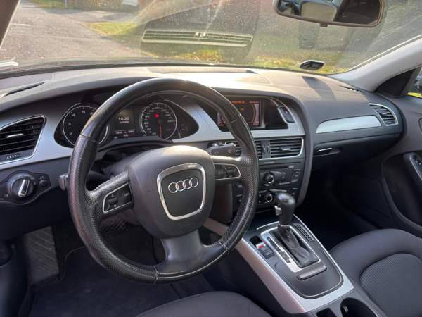 Audi A4 Холлола - изображение 8