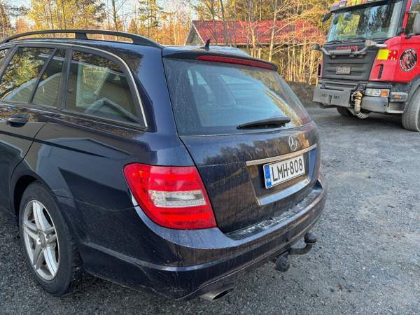 Mercedes-Benz C Куопио - изображение 2