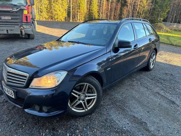 Mercedes-Benz C Куопио - изображение 3