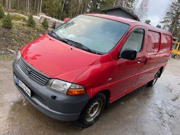 Toyota Hiace Валкеакоски - изображение 1