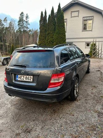 Mercedes-Benz C Kaarina - valokuva 2