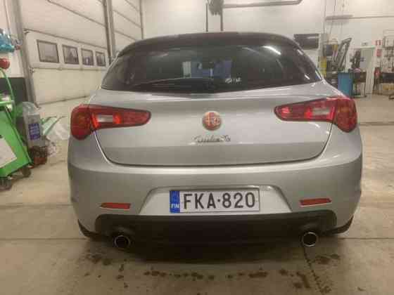 Alfa Romeo Giulietta Вантаа