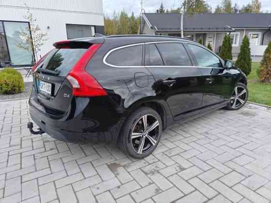 Volvo V60 Нурмиярви