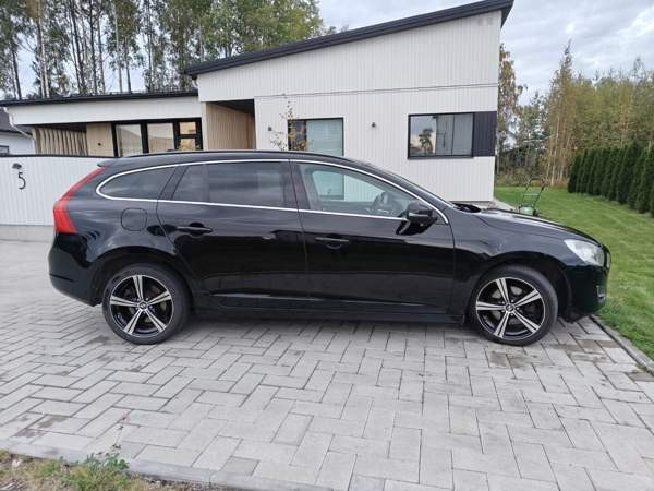 Volvo V60 Нурмиярви - изображение 3