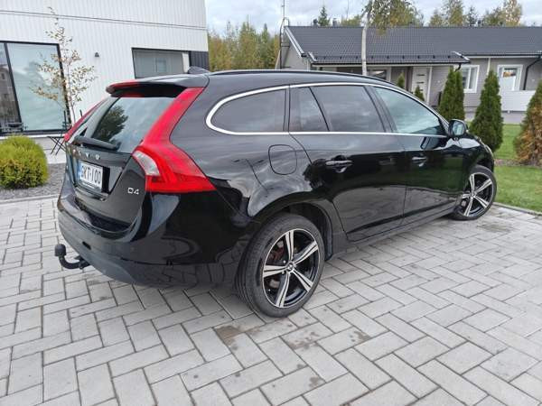 Volvo V60 Nurmijaervi - valokuva 4