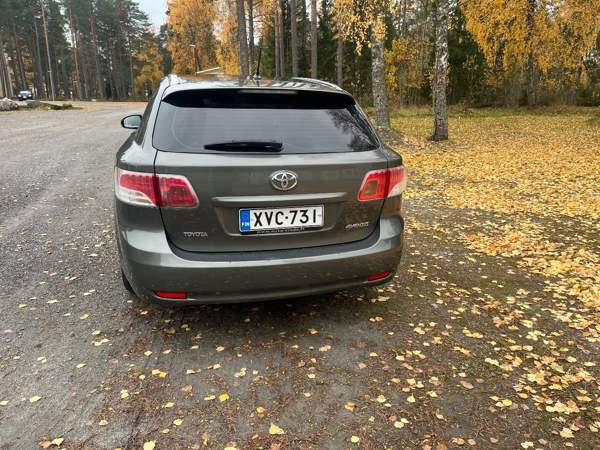 Toyota Avensis Jakobstad - photo 4
