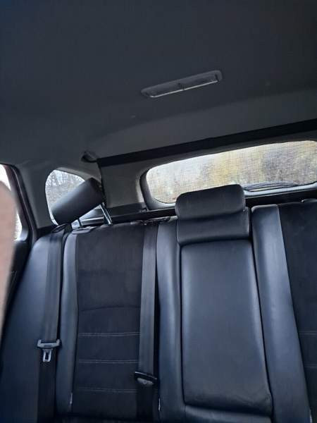 Toyota Avensis Rauma - valokuva 4