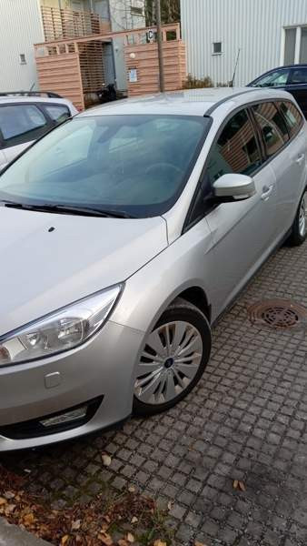 Ford Focus Espoo - valokuva 3