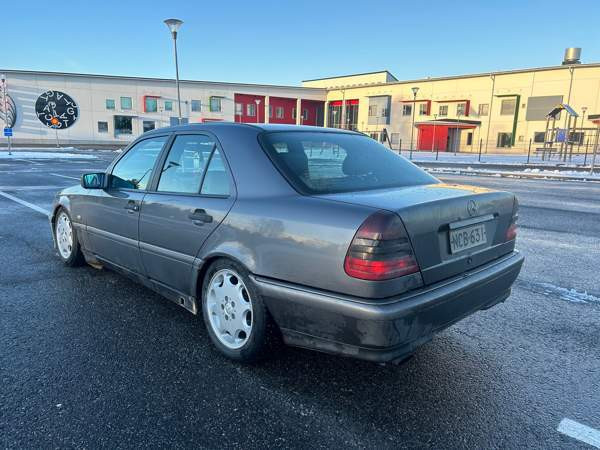Mercedes-Benz C Hämeenkyrö – foto 3