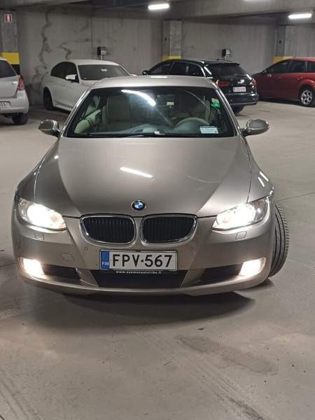 BMW 320 Вантаа - изображение 1