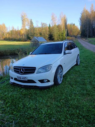 Mercedes-Benz C Orimattila - valokuva 1