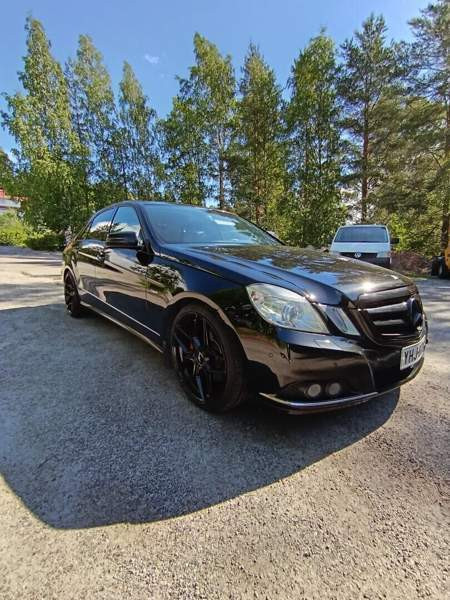 Mercedes-Benz E Sarov - photo 3