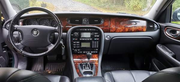 Jaguar XJ Oulu - valokuva 2