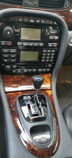 Jaguar XJ Oulu - valokuva 3